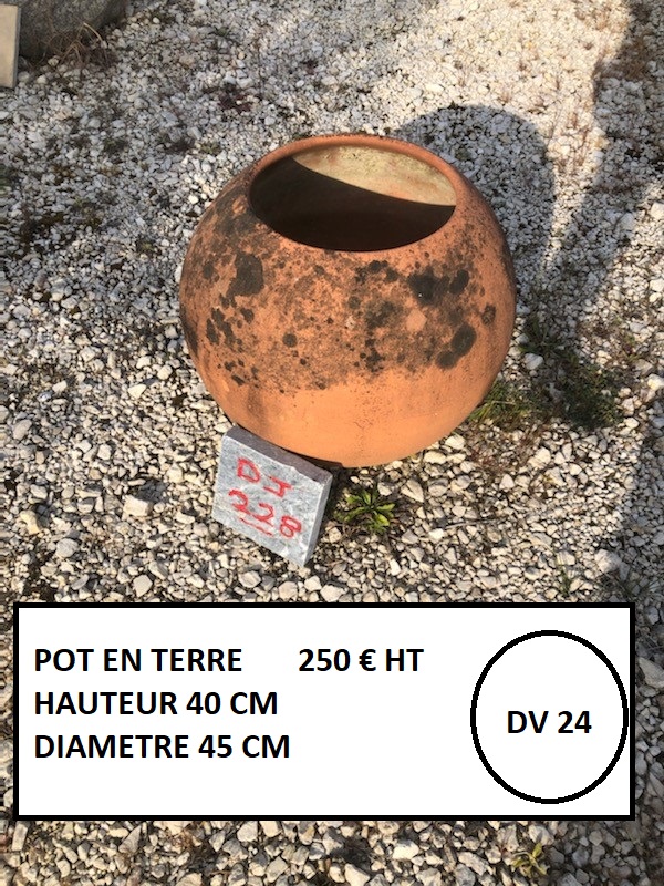Vase / pot en terre